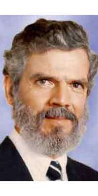 Rudolph Rummel, American political scientist., dies at age 81